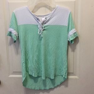 White/aqua T-shirt
